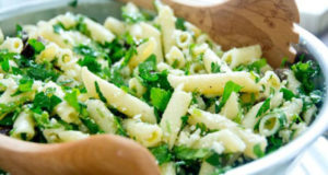 parsley and parmesan salad فوائد و أضرار المعدنوس