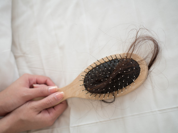 hair loss problem 40919 146 الطريقة الصحيحة لاستخدام زيت الخروع لتساقط الشعر